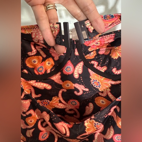 NWT ALC Dylan One-Piece Swimsuit Brown Ganache Multi Paisley XS - Picture 8 of 12